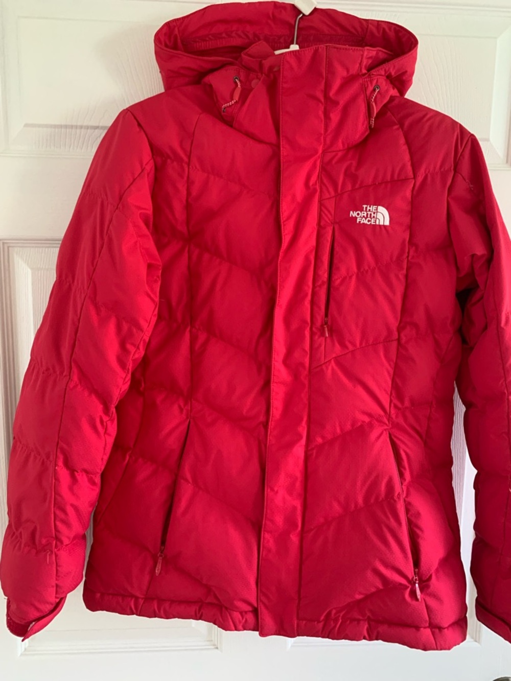 The North Face Deep Rose colored Ski Women's Hooded Jacket with Contrasting Logo